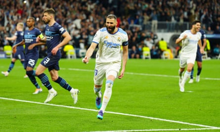 Karim Benzema mencetak gol penentu dari titik penalti.