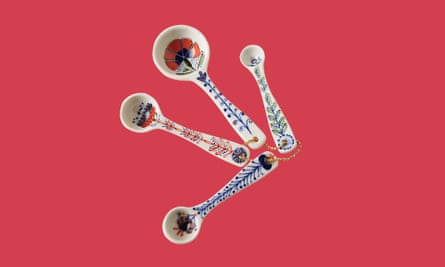 Set of four floral Marian measuring spoons