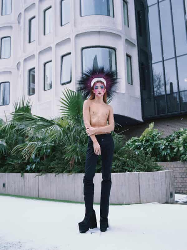Harris Reed shot near the hotel he works in by Laura Allard-Fleischl. Mac make-up by Joey Choy.