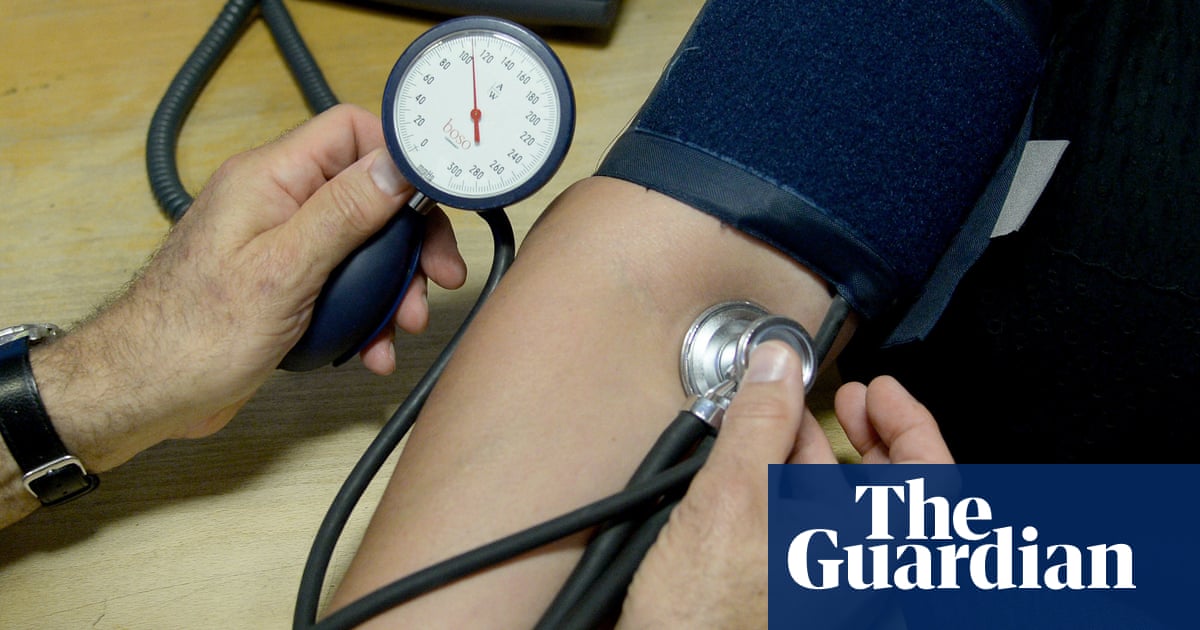 NHS midlife health check to be moved online in England
