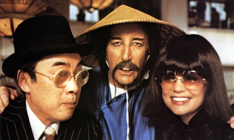 Burt Kwouk, Peter Sellers & Dyan Cannon
in the Revenge Of The Pink Panther