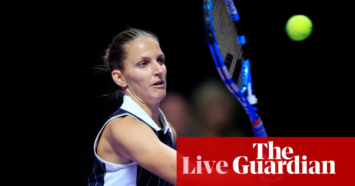 Karolina Pliskova Beats Simona Halep To Progress At Wta Finals As It Happened Sport The Guardian