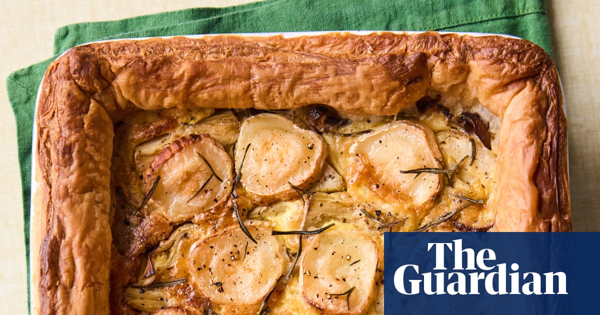 Rukmini Iyer's quick and easy recipe for mushroom and artichoke puff-pastry quiche | Quick and easy