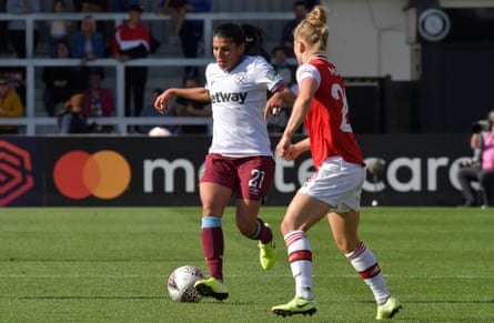 Kenza Dali in action for West Ham against Arsenal.
