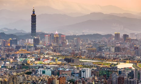 6.4-magnitude earthquake strikes off east coast of Taiwan | Taiwan | The Guardian