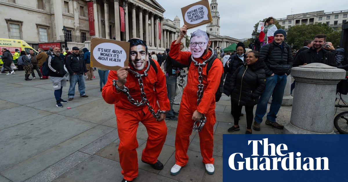 Coronavirus: anti-vaxxers seek to discredit Pfizer’s vaccine Coronavirus: anti-vaxxers seek to discredit Pfizer’s vaccine