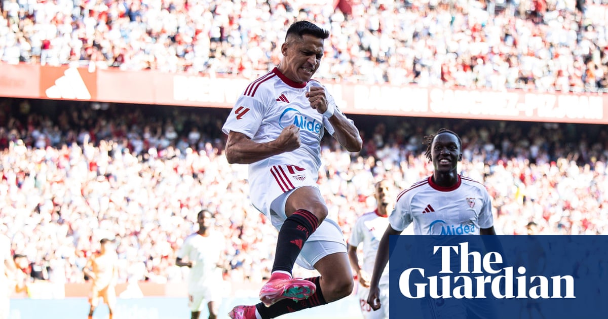 Sevilla's astonishing defeat of Barcelona ends a decade of wait | Sid Lowe
