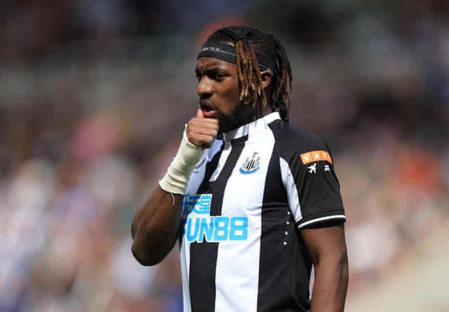Newcastle United 0-1 Liverpool: Premier League – Wie Es Passiert Ist | Erste Liga 5 Saint-Maximin Reagiert Nach Einer Schlechten Berührung.