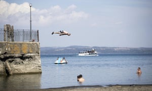 A man into Lake Bracciano, about 40km north-west of Rome
