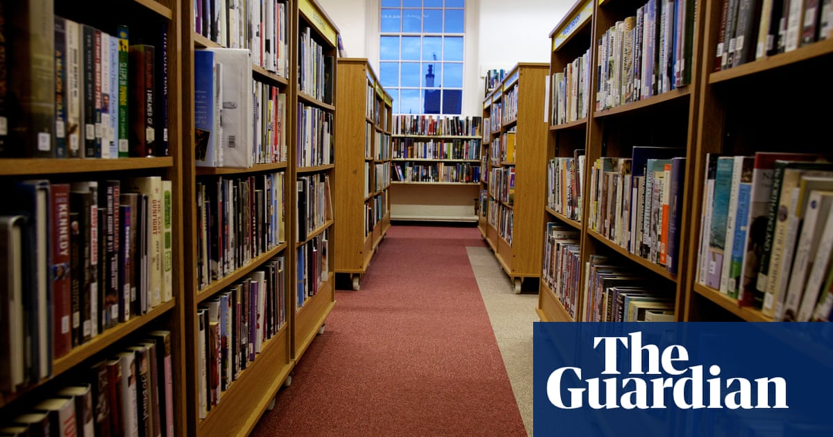 Britain has closed almost 800 libraries since 2010, figures show
