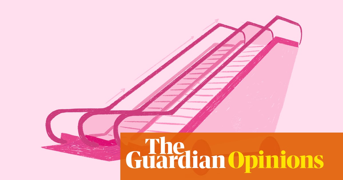 My petty gripe: your escalator ride is my cardio. Move over or move it on up