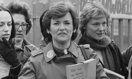 Glenys Kinnock at a demonstration for fair pay for teachers in 1985