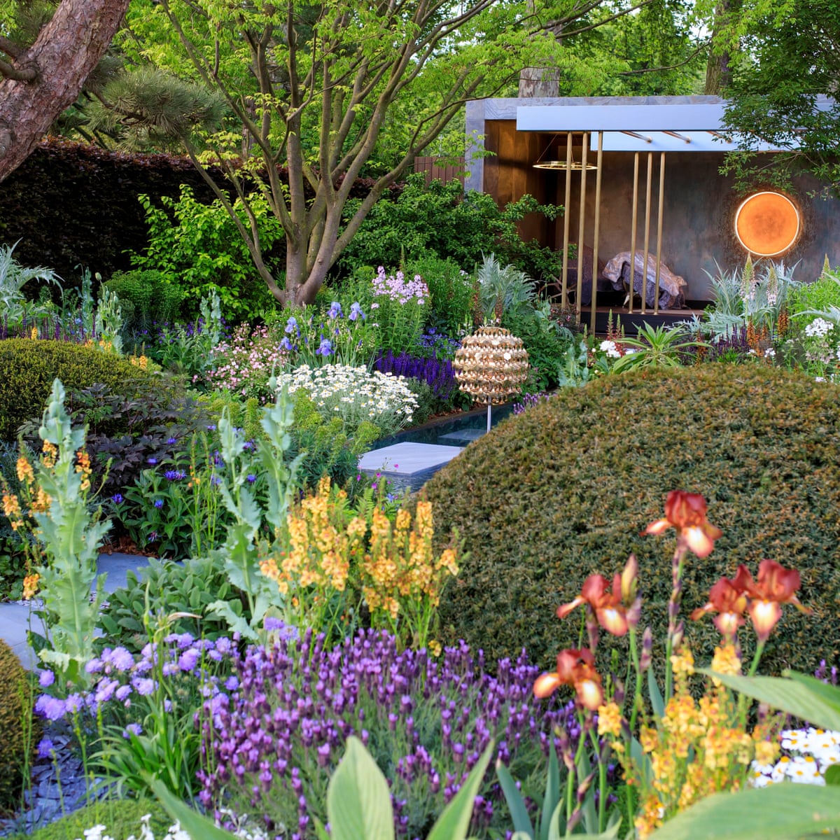 Chelsea Flower Show Opens Online Amid Lockdown Gardening Boom Life And Style The Guardian