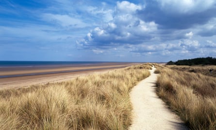 Relaxing On The Lovely Sand Beach Dover Beach Simcoe Norfolk