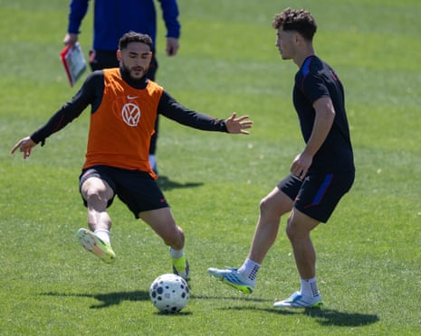 USMNT Midfield Maze: Pochettino Faces Difficult World Cup Selection Choices USMNT Midfield Maze: Pochettino Faces Difficult World Cup Selection Choices