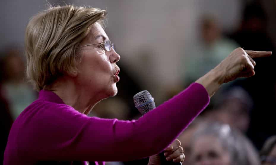Elizabeth Warren speaks at a rally in Iowa on Saturday.