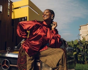 Maravilha do destino: uma jornada pelo mundo da moda alegre de Gana
