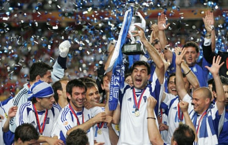 Traianos Dellas and his Greece teammates celebrate winning the European Championship in 2004.