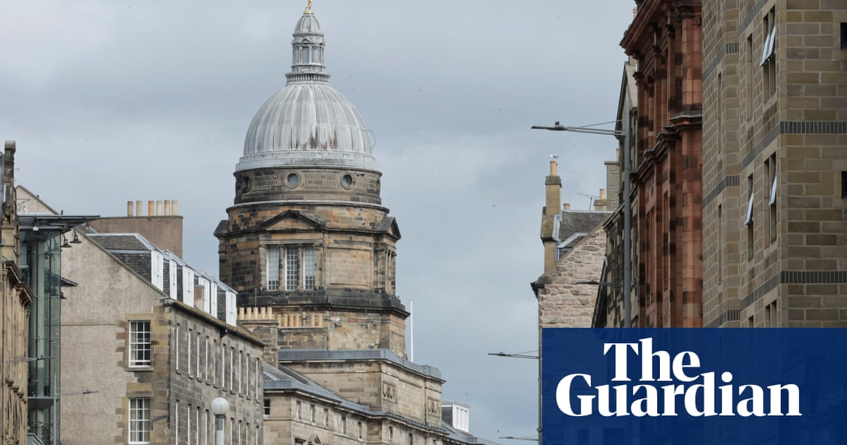 Jewish leaders urge Edinburgh University to uphold antisemitism definition