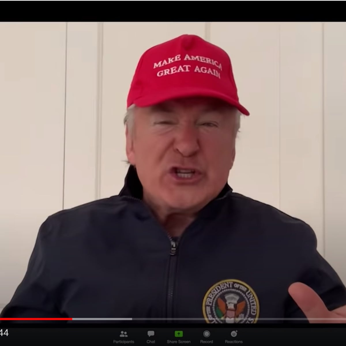 Saturday Night Live At Home Finale Delivers Trump S Advice To Graduates Saturday Night Live The Guardian