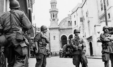 French troops seal off the Arab quarter of Algiers on 28 May 1956.