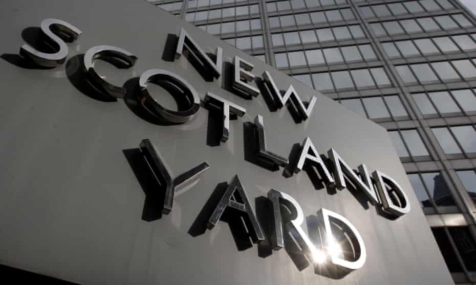 the sign outside New Scotland Yard.