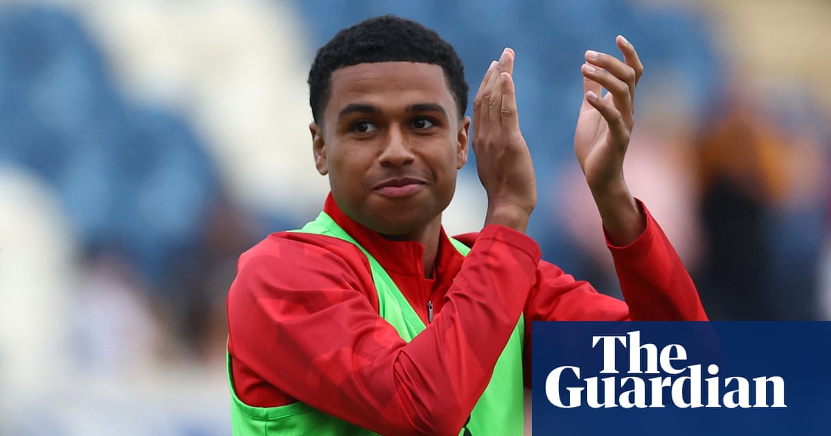 Transfer roundup: Fulham agree £30m deal for Charles, Chalobah checks in at Como