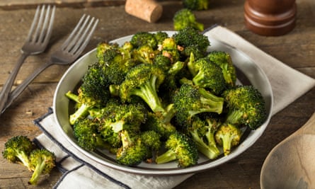 Bowl of broccoli