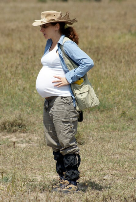 Dr Briana Pobiner Research Scientist and Museum Educator Human Origins Program, Department of Anthropology w 202.633.1985 c 202.758.8608 pobinerb@si.edu