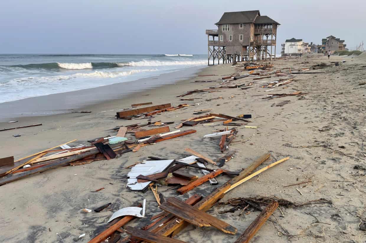 North Carolina Beach House Collapses Dramatically Into Sea: A Detailed Report North Carolina Beach House Collapses Dramatically Into Sea: A Detailed Report