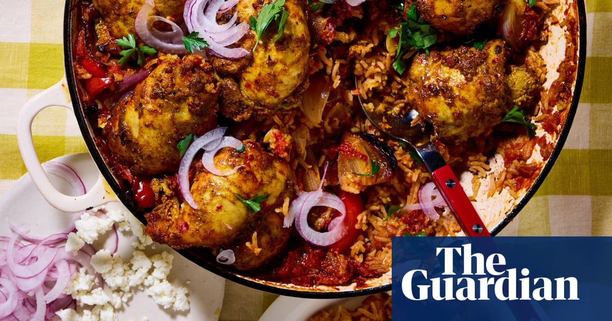 Poppy O’Toole’s midweek timesavers: spicy chicken and baked rice, and Thai-style lemongrass fishcakes – recipe