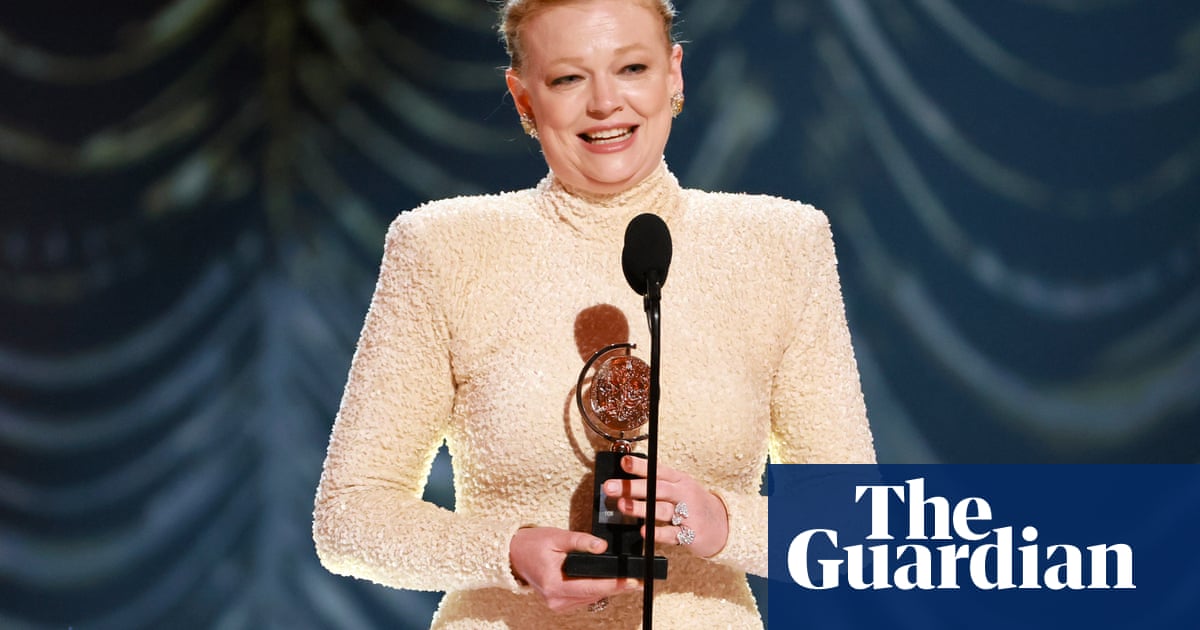 Sarah Snook wins best actress at Tony awards for The Picture of Dorian Gray