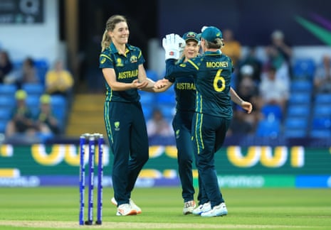 Australia's Beth Mooney (right) celebrates the wicket of Pakistan's Fatima Sana.