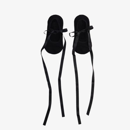 Ballerina-style pilates grip socks