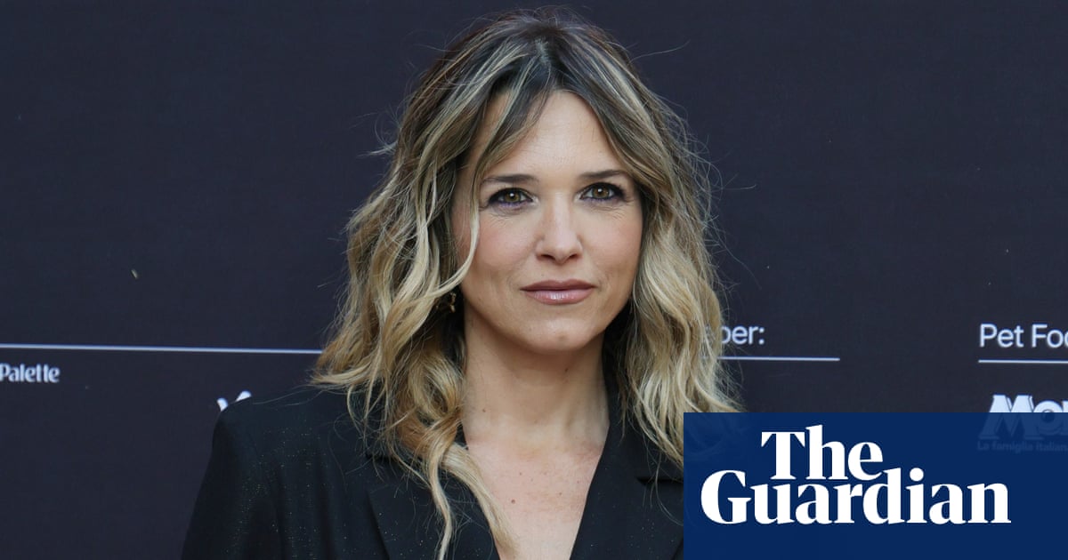 ‘I felt violated’: the Italian women taking on porn sites over doctored images