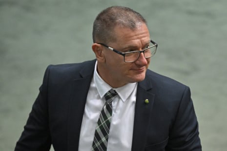 Australian politics live: Coalition MP ejected from question time after swearing at PM; Payman apologises to Haines for comments after alleged attack Australian politics live: Coalition MP ejected from question time after swearing at PM; Payman apologises to Haines for comments after alleged attack