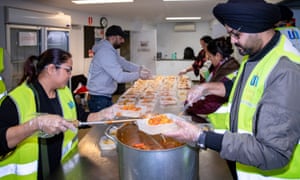 With the help of United Sikhs, Wyndham Park community centre is providing food for 300 people doing it tough in Melbourne’s west
