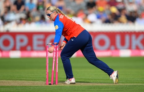 Sophie Ecclestone of England runs out Shree Charani.