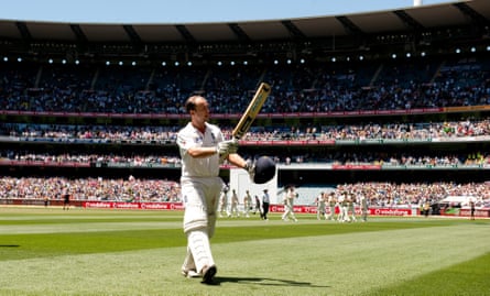 Jonathan Trott leaves the field at the Melbourne Cricket Ground after scoring an unbeaten 168.