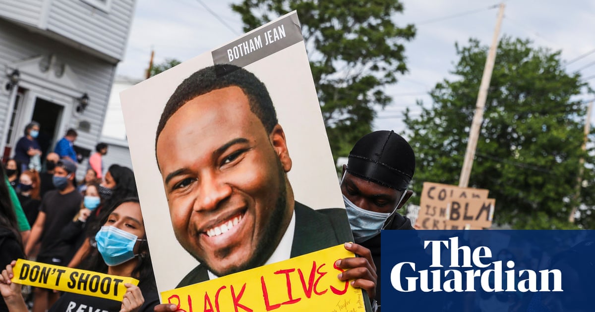Amber Guyger, police officer who murdered black neighbor in his home, released from prison