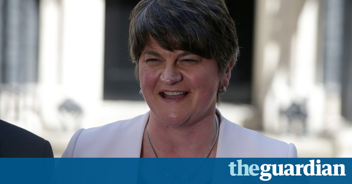 DUP plans to vote with Labour on NHS pay and tuition fees