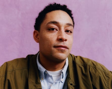 Loyle Carner.