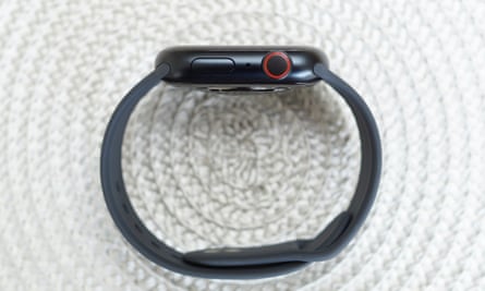 The side button and digital crown of the Apple Watch Series 8.