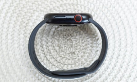 The side button and digital crown of Apple Watch Series 8.