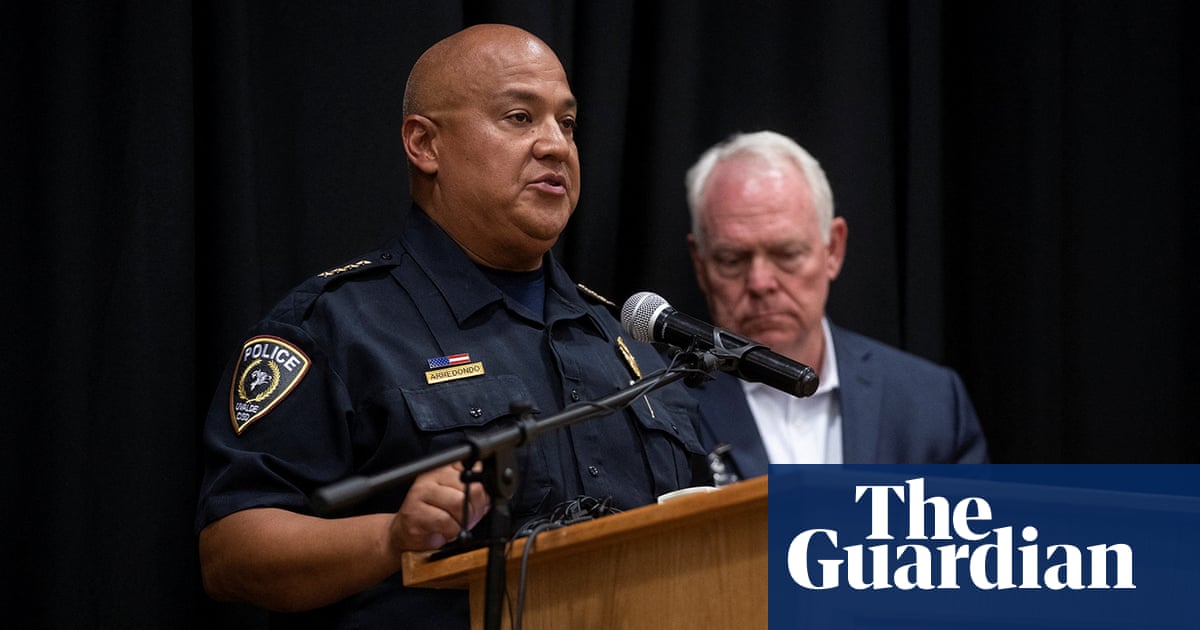 Uvalde school police chief quits city council amid fury over shooting response