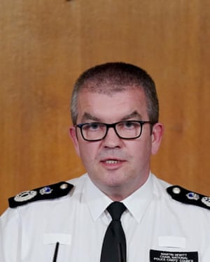 Martin Hewitt.