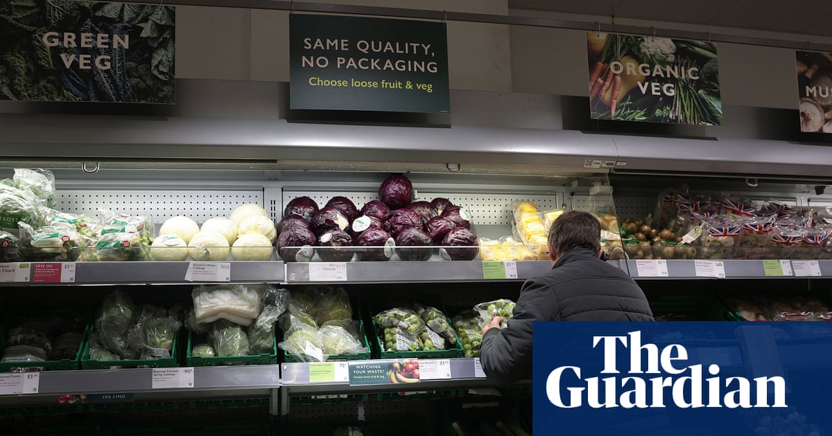 Drought brings autumn harvest two weeks early, Waitrose says