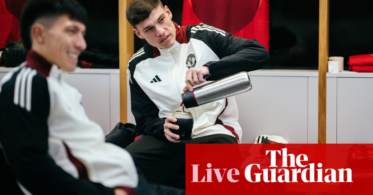 Manchester United v Southampton: Premier League – live Manchester United v Southampton: Premier League – live