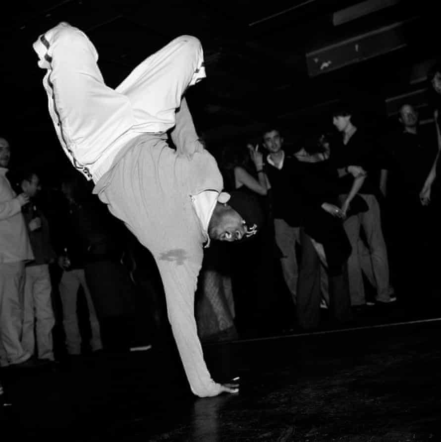 breakdancer upside down, deep funk, madame jo jo’s, 1998.