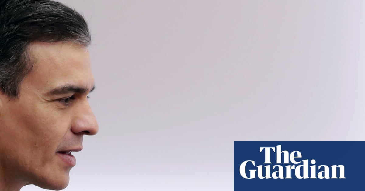Spain election: grand coalition ruled out as far-right Vox surges